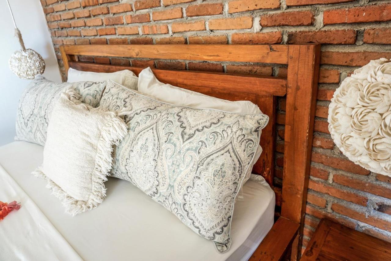 Soraya Yoga Wellness Center Hotel Quần đảo Gili Ngoại thất bức ảnh