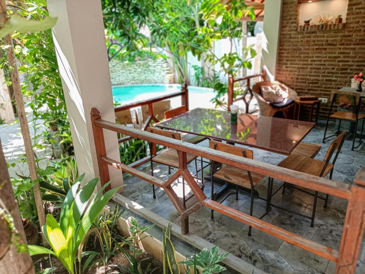 Soraya Yoga Wellness Center Hotel Quần đảo Gili Ngoại thất bức ảnh