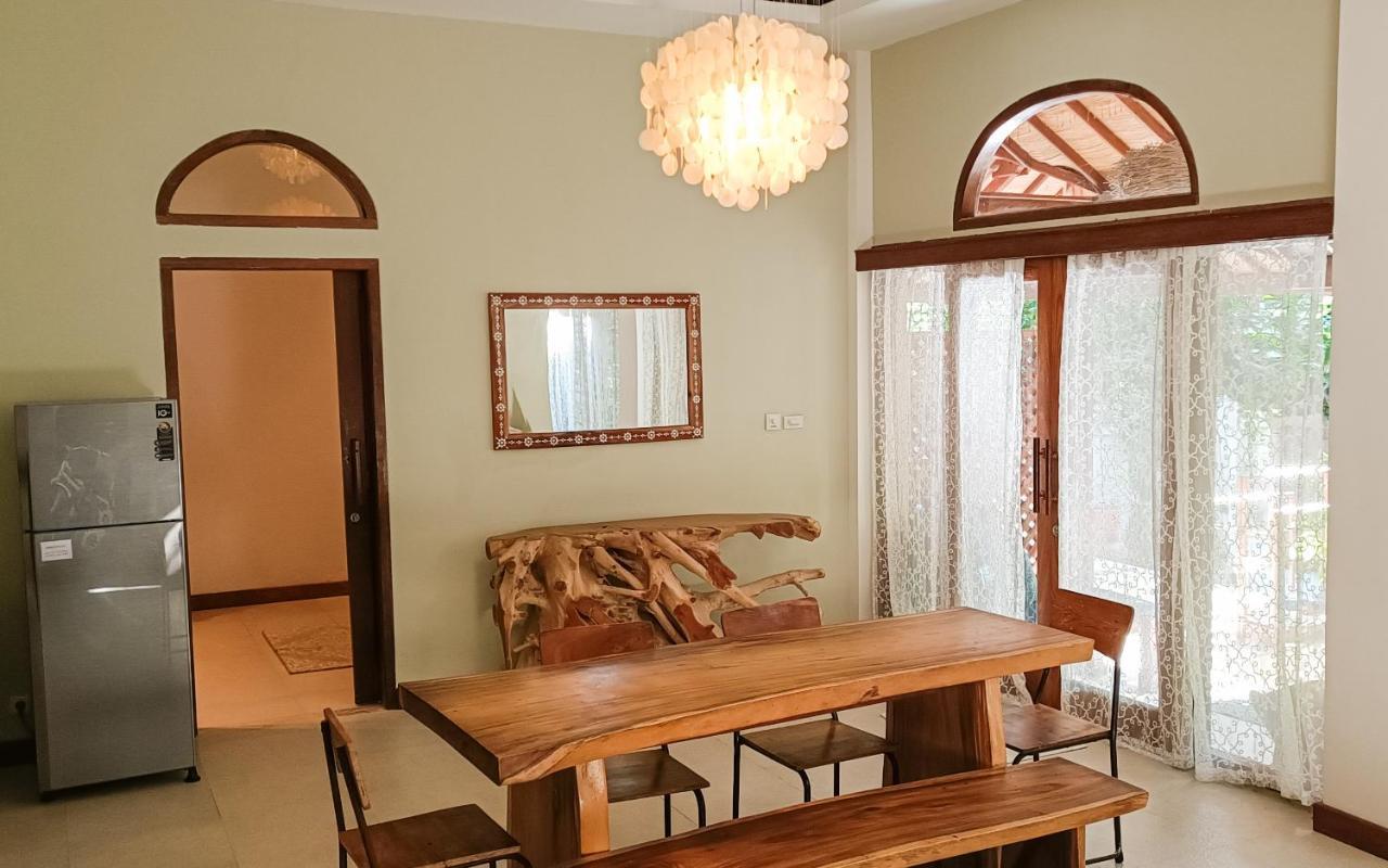 Soraya Yoga Wellness Center Hotel Quần đảo Gili Ngoại thất bức ảnh